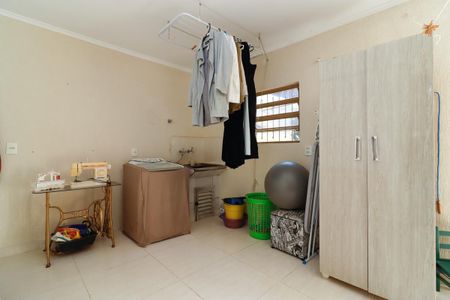 Casa à venda com 150m², 2 quartos e 1 vaga Casa à venda com 150m², 2 quartos e 1 vagaÁrea de Serviço