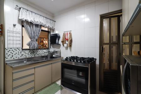 Casa à venda com 150m², 2 quartos e 1 vaga Casa à venda com 150m², 2 quartos e 1 vagaCozinha