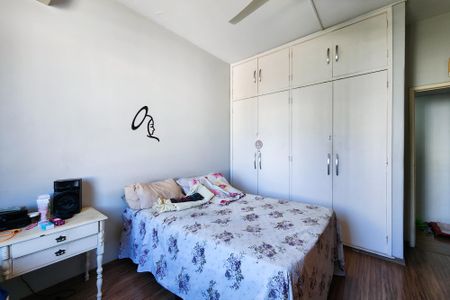 Apartamento à venda com 130m², 3 quartos e sem vagaQuarto 1