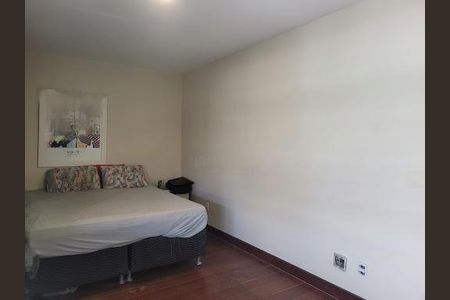 Apartamento à venda com 180m², 4 quartos e 3 vagas