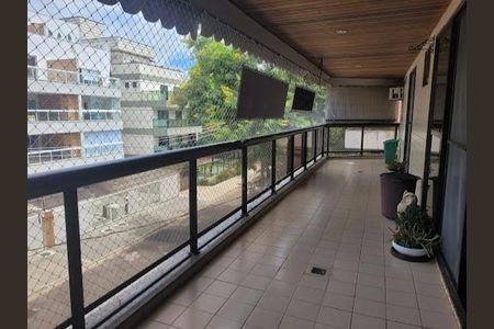 Apartamento à venda com 180m², 4 quartos e 3 vagas