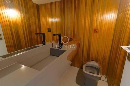 Casa à venda com 5 quartos, 460m² em Barra da Tijuca, Rio de Janeiro