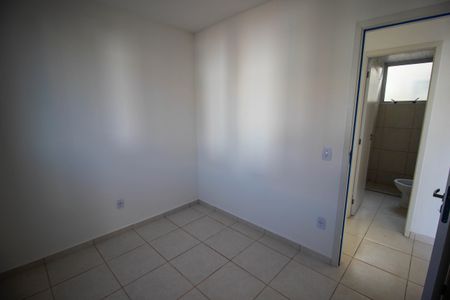 Casa de condomínio para alugar com 52m², 2 quartos e 2 vagas