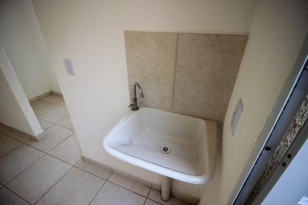 Casa de condomínio para alugar com 52m², 2 quartos e 2 vagas