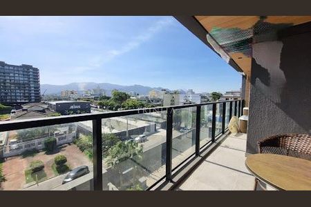 Apartamento à venda com 67m², 2 quartos e 1 vaga