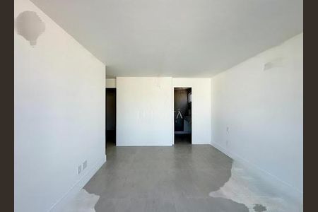 Casa à venda com 4 quartos, 350m² em Recreio dos Bandeirantes, Rio de Janeiro