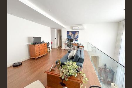 Casa à venda com 4 quartos, 393m² em Barra da Tijuca, Rio de Janeiro