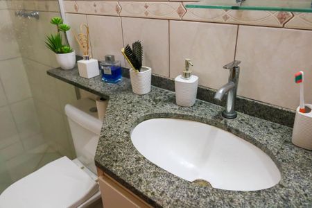 Apartamento à venda com 65m², 3 quartos e 1 vagaBanheiro do Quarto Suíte
