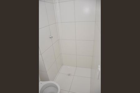 Apartamento para alugar com 38m², 2 quartos e sem vaga Apartamento para alugar com 38m², 2 quartos e sem vagaDetalhe - Banheiro Social