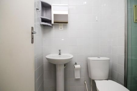 Apartamento para alugar com 54m², 2 quartos e 1 vaga Apartamento para alugar com 54m², 2 quartos e 1 vagaBanheiro