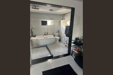Casa à venda com 200m², 4 quartos e 2 vagas