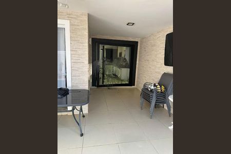 Casa à venda com 200m², 4 quartos e 2 vagas