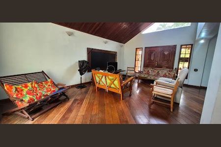 Casa à venda com 5 quartos, 600m² em Recreio dos Bandeirantes, Rio de Janeiro