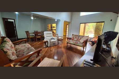 Casa à venda com 5 quartos, 600m² em Recreio dos Bandeirantes, Rio de Janeiro