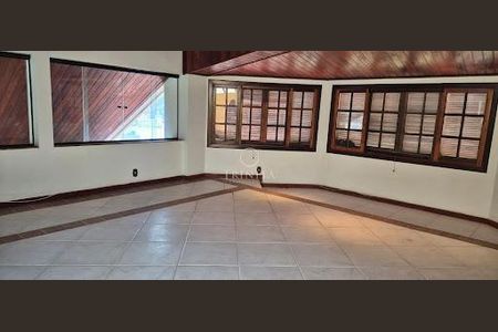 Casa à venda com 5 quartos, 600m² em Recreio dos Bandeirantes, Rio de Janeiro