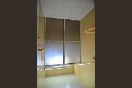 Casa à venda com 152m², 3 quartos e 2 vagasBanheiro Social