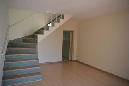 Sala de casa para alugar com 3 quartos, 152m² em Campestre, Santo André