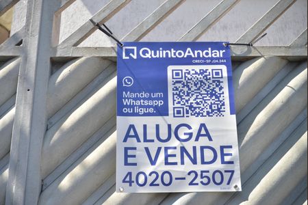 Casa à venda com 152m², 3 quartos e 2 vagasPlaca