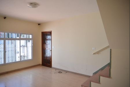 Casa à venda com 152m², 3 quartos e 2 vagasSala