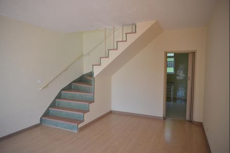 Sala de casa para alugar com 3 quartos, 152m² em Campestre, Santo André