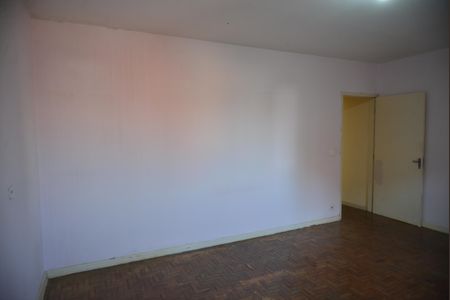 Casa à venda com 152m², 3 quartos e 2 vagasQuarto 3