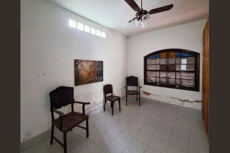 Casa à venda com 1 quarto, 80m² em Maravista, Niterói