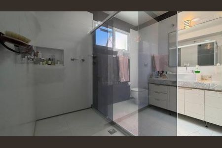 Casa à venda com 429m², 4 quartos e 2 vagas