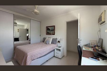 Casa à venda com 429m², 4 quartos e 2 vagas