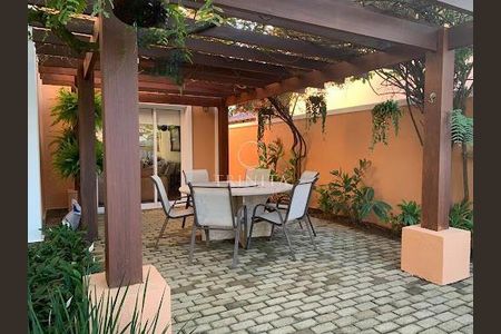 Casa à venda com 375m², 4 quartos e 4 vagas