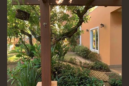 Casa à venda com 375m², 4 quartos e 4 vagas