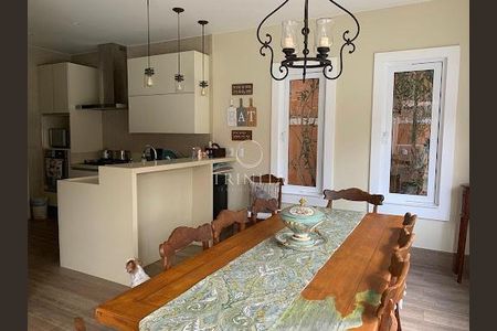 Casa à venda com 4 quartos, 375m² em Recreio dos Bandeirantes, Rio de Janeiro