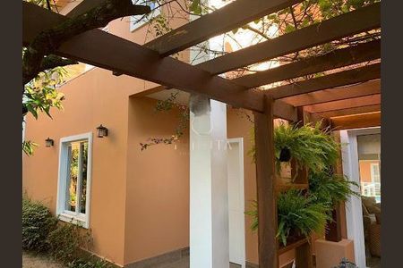 Casa à venda com 375m², 4 quartos e 4 vagas