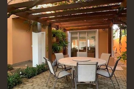 Casa à venda com 375m², 4 quartos e 4 vagas