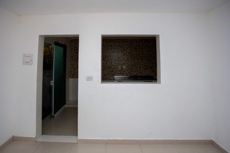 Casa para alugar com 70m², 2 quartos e sem vagaSala