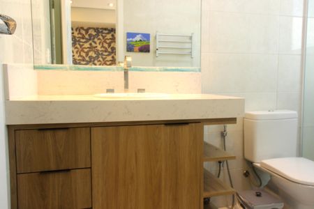 Apartamento para alugar com 98m², 2 quartos e 2 vagasBanheiro da Suíte 1