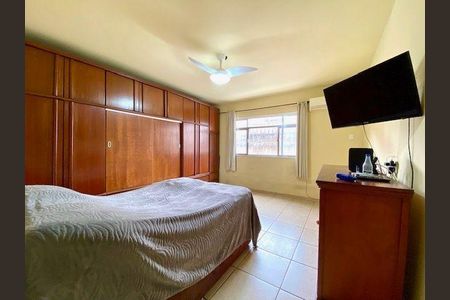 Casa à venda com 4 quartos, 220m² em Centro, Niterói