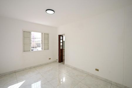 Casa para alugar com 140m², 3 quartos e 2 vagasSuíte