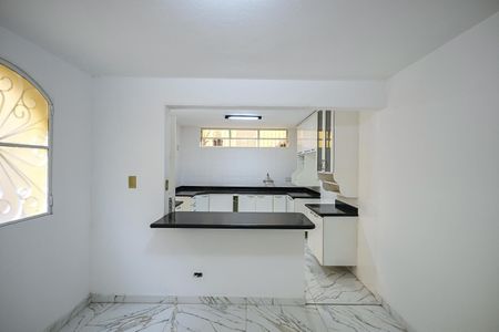 Casa para alugar com 140m², 3 quartos e 2 vagasCozinha