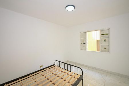 Casa para alugar com 140m², 3 quartos e 2 vagasQuarto 2