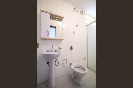Casa para alugar com 140m², 3 quartos e 2 vagasBanheiro