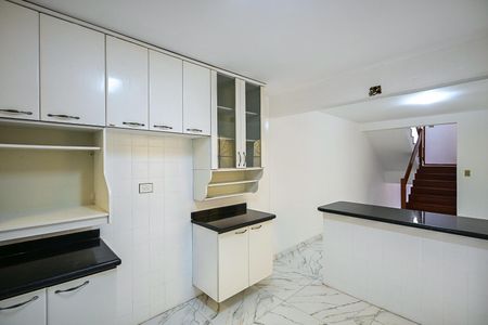Casa para alugar com 140m², 3 quartos e 2 vagasCozinha