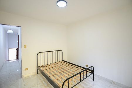 Casa para alugar com 140m², 3 quartos e 2 vagasQuarto 2