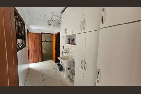 Casa à venda com 5 quartos, 306m² em São Francisco, Niterói