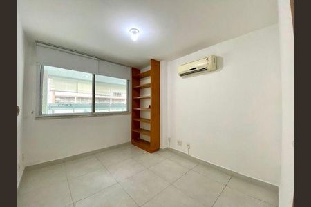 Apartamento à venda com 3 quartos, 122m² em Ingá, Niterói