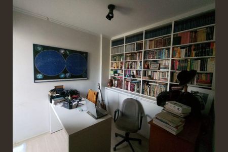 Apartamento à venda com 3 quartos, 100m² em Sagrada Família, Belo Horizonte