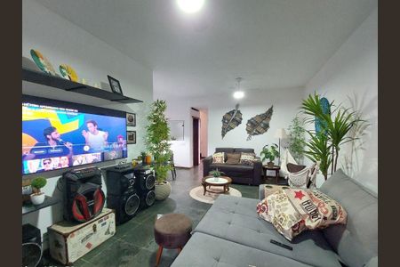 Casa à venda com 3 quartos, 140m² em Serra Grande, Niterói