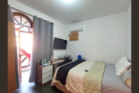 Casa à venda com 3 quartos, 140m² em Serra Grande, Niterói