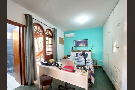 Casa à venda com 3 quartos, 140m² em Serra Grande, Niterói