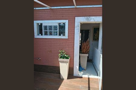 Casa à venda com 200m², 3 quartos e 2 vagas