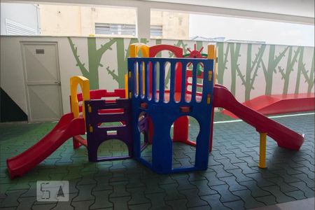 Apartamento para alugar com 57m², 1 quarto e 1 vaga Apartamento para alugar com 57m², 1 quarto e 1 vagaÁrea comum - Playground